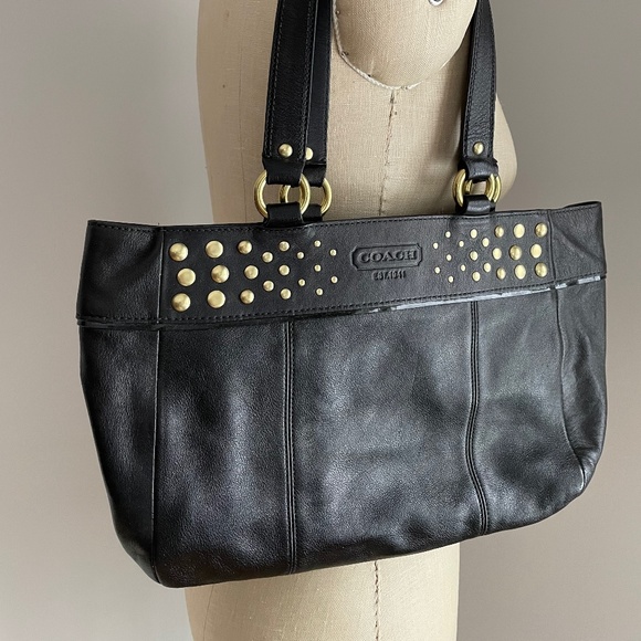 Coach Black Leather Shoulder Handbag - Picture 2 of 7